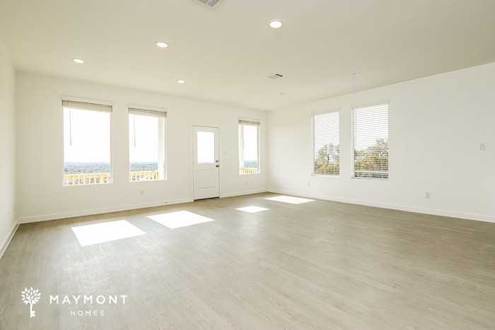 14986 Taradeau - Photo 4 of 19