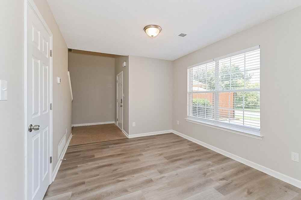 4428 Liverpool Lane - Photo 6 of 17