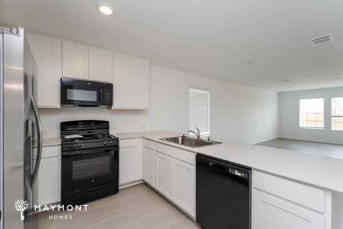 11349 Rodeo Dr - Photo 7 of 17