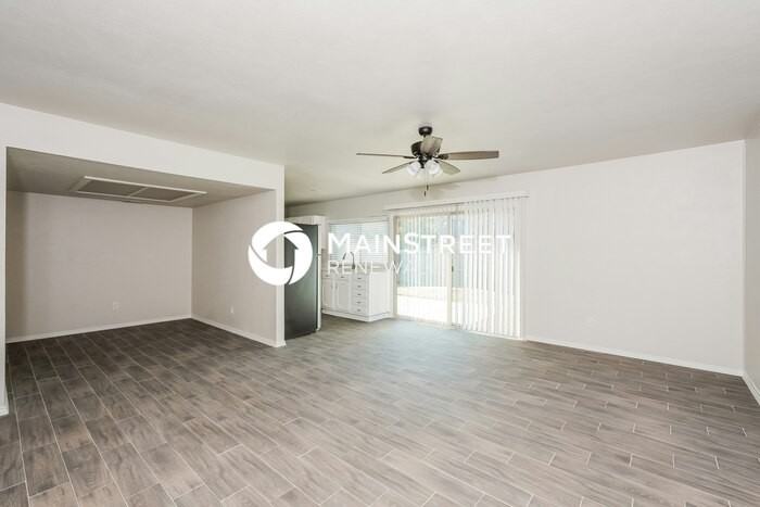 617 Faye St - Photo 5 of 18