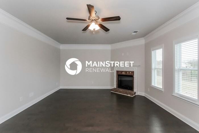 253 Union Station Drive - Photo 2 of 19