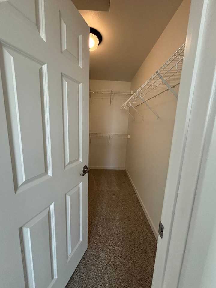 27th Street South - Photo 7 of 13