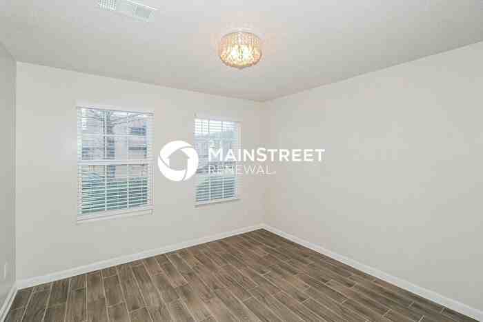 10071 Branley Oak Dr - Photo 6 of 19