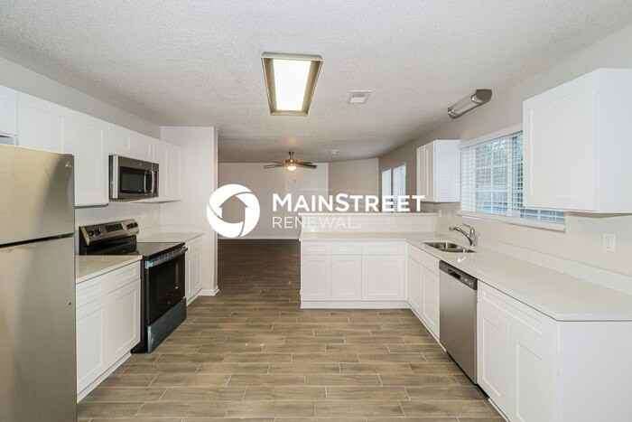 10071 Branley Oak Dr - Photo 7 of 19