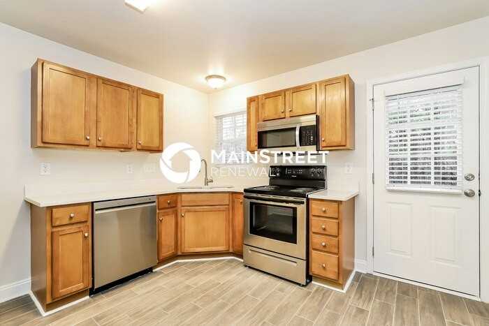 1901 Savannas Run Dr - Photo 7 of 19