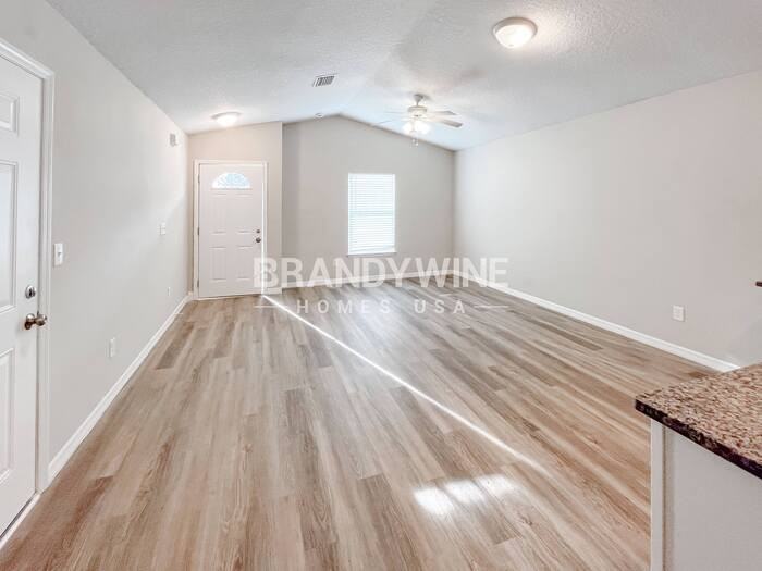 Oaktrail Lane - Photo 3 of 23