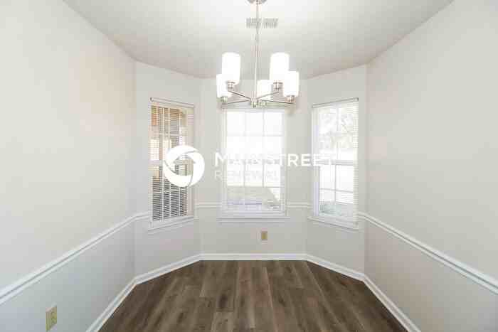 7650 Coral Meadows Drive - Photo 6 of 18