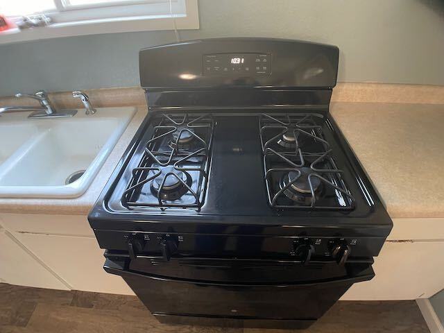 412 South Harris Street #A - Photo 6 of 16