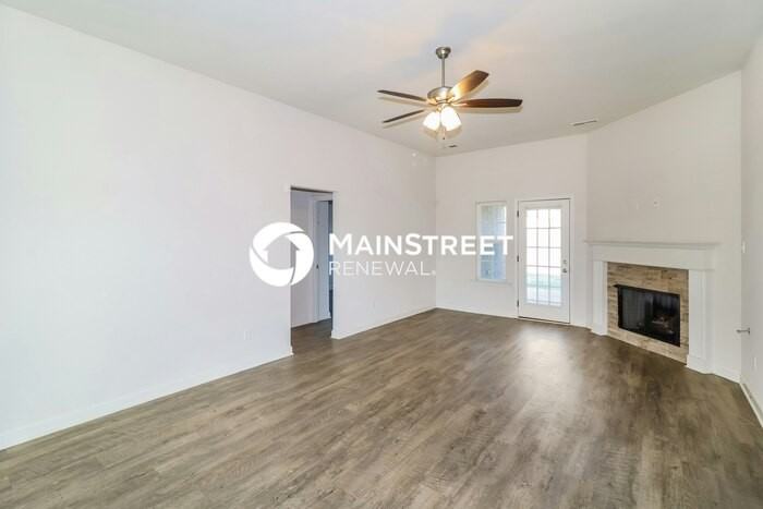 8106 Aiden Rd - Photo 4 of 19