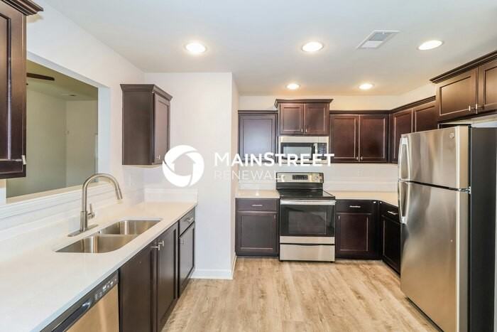 8106 Aiden Rd - Photo 7 of 19