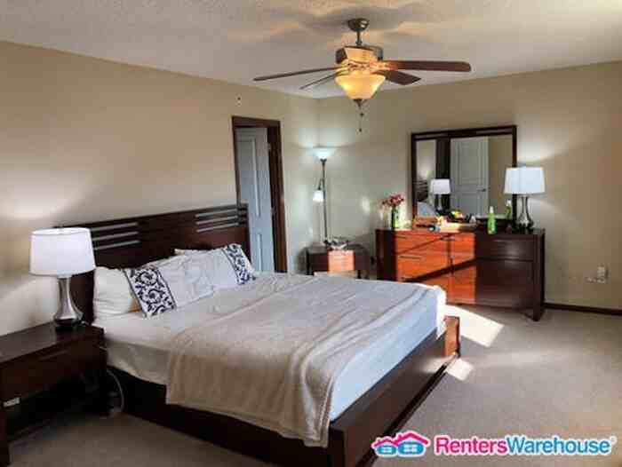 15650 60th Ave N - Photo 3 of 19