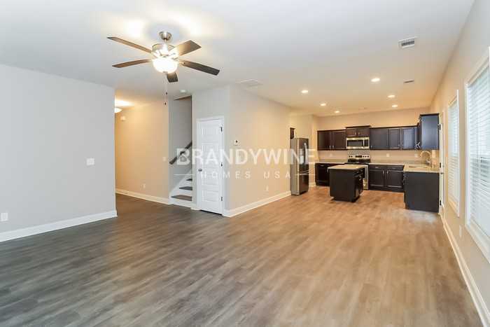 277 Mulberry Drive - Photo 6 of 20