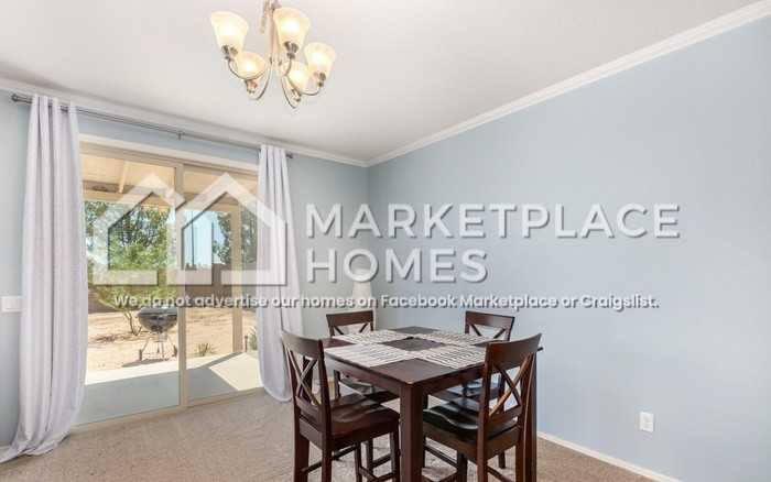 5309 South 18th Place - Photo 6 of 26