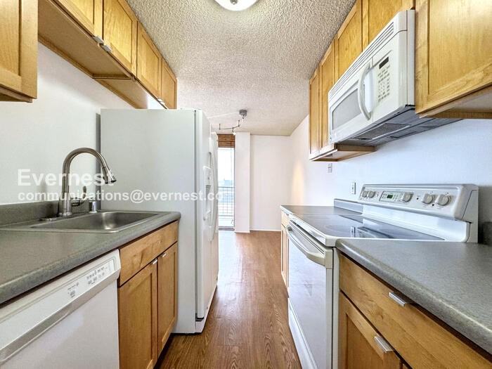 2225 Buchtel Blvd #610 - Photo 2 of 29