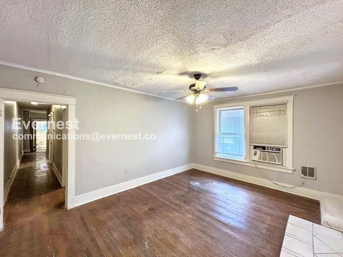 180 Clark Pl #4 - Photo 6 of 21