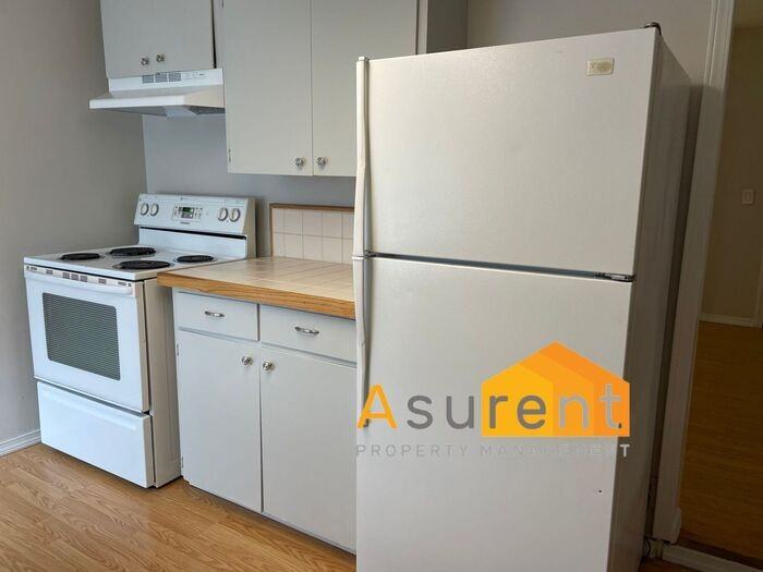 519 Marie St #2 - Photo 5 of 13