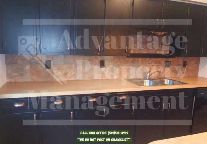 2 Susan Ln - Photo 5 of 11