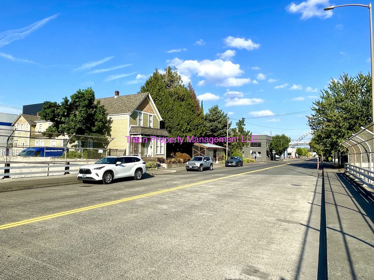 2225 Northwest Wilson Street #2 - Photo 2 of 18