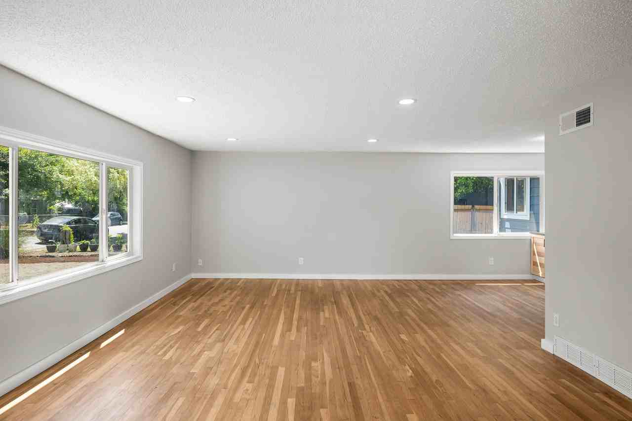 215 Southwest 131st Avenue - Photo 3 of 27