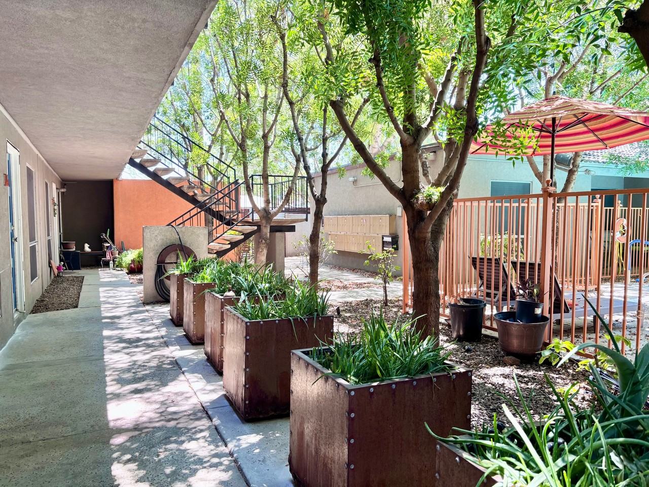 137 East Coronado Road #01B - Photo 4 of 26