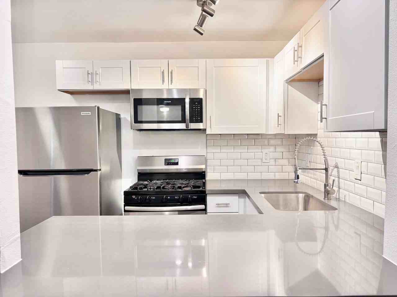 137 East Coronado Road #01B - Photo 7 of 26