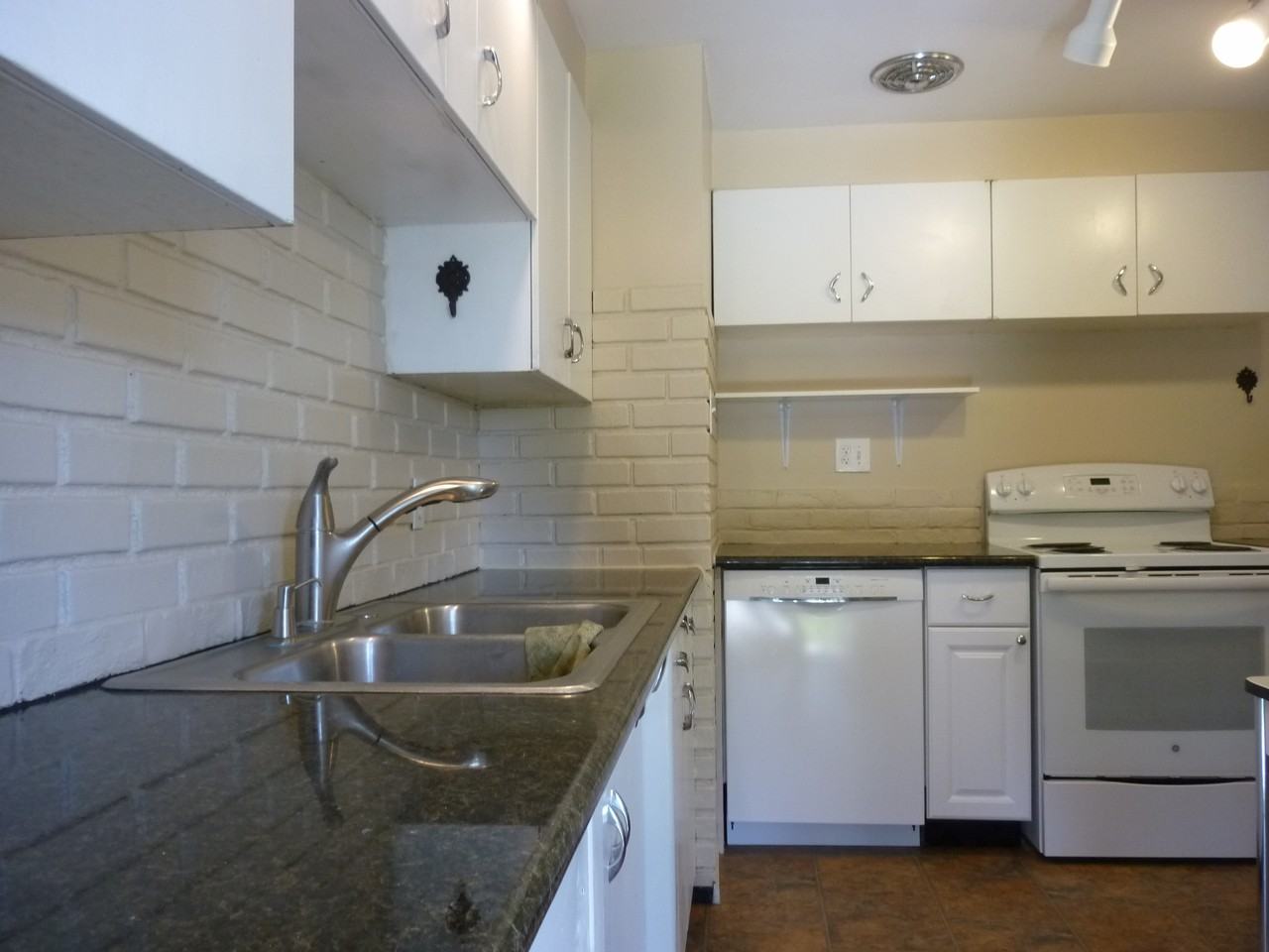 1211 West Dalke Avenue #NA - Photo 7 of 21