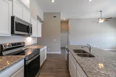 277 Thorpe Drive #NA - Photo 4 of 9