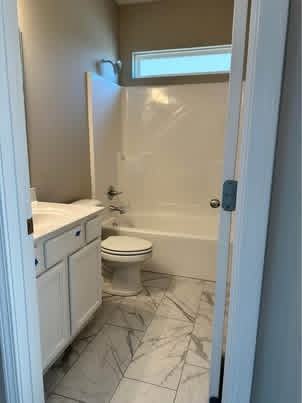 277 Thorpe Drive #NA - Photo 7 of 9