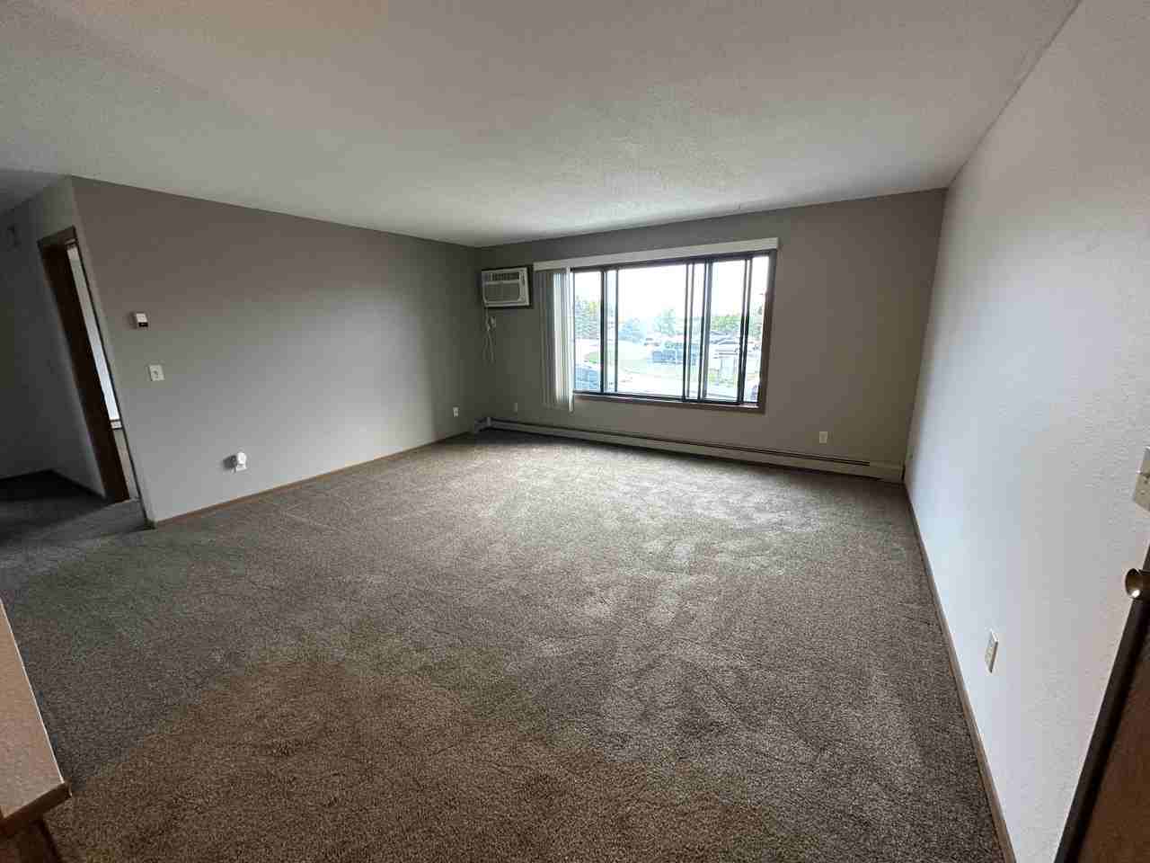 1340 13th Street Cir #202 - Photo 5 of 8