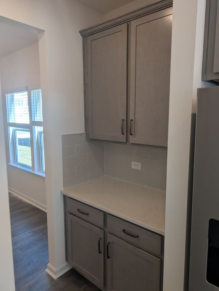 1143 Links Crossing Dr - Photo 5 of 17