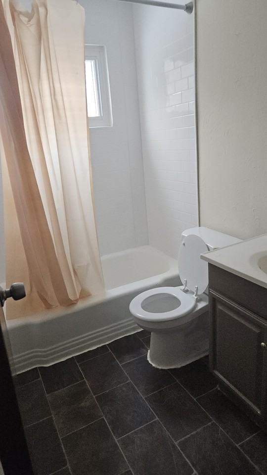 209 Dalepark Drive #NA - Photo 3 of 7