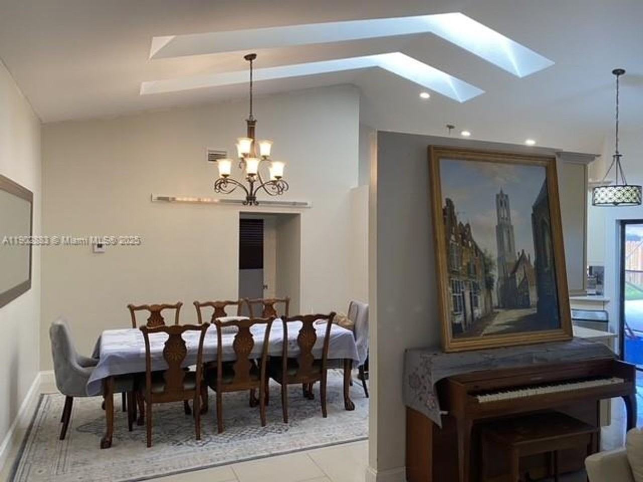 3647 Barberry Drive - Photo 4 of 20