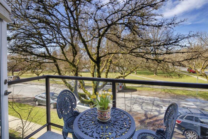 6010 Prince Edward Street - Photo 5 of 10