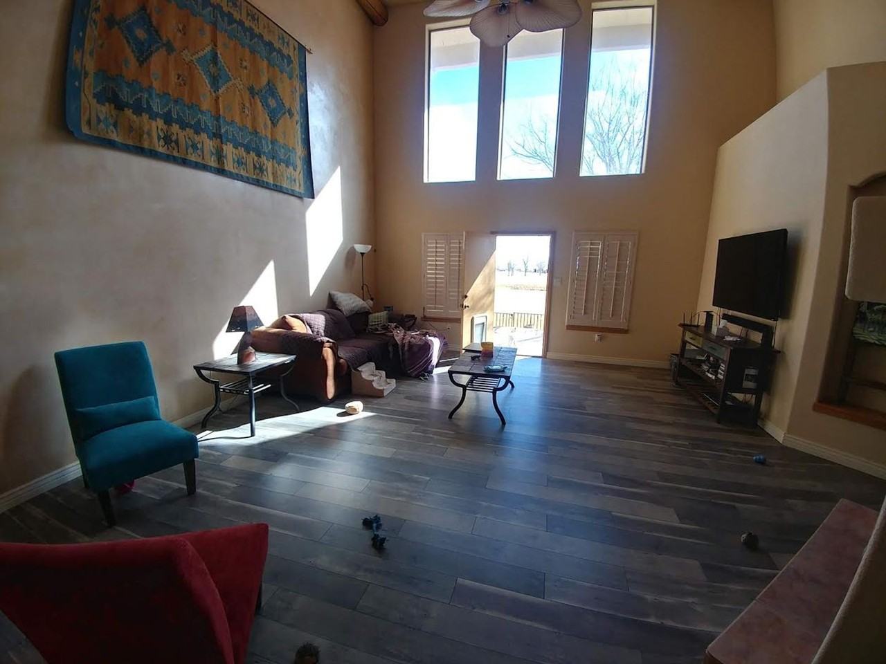 438 Desert Lakes Road - Photo 5 of 10