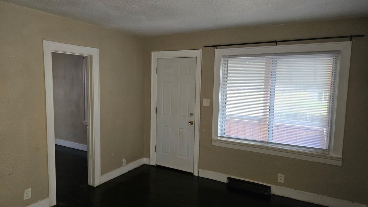 5304 Woodward St #NA - Photo 7 of 11