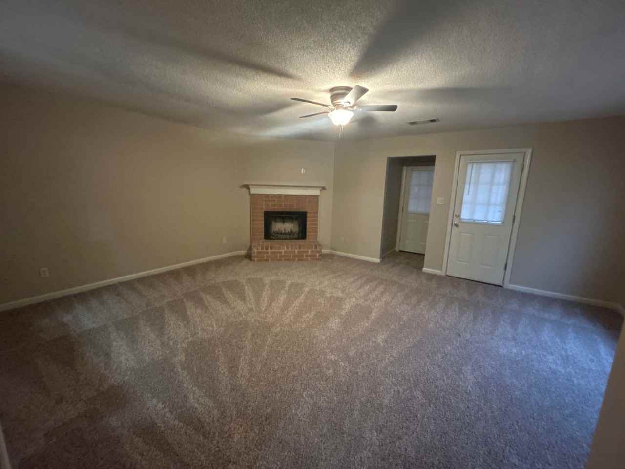 8352 Keeli Cv - Photo 2 of 9