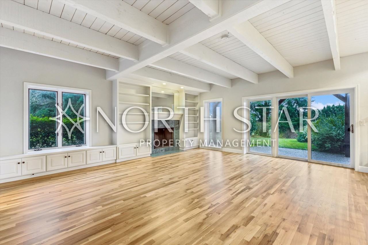 3938 Southwest Fir Grove Road - Photo 4 of 43