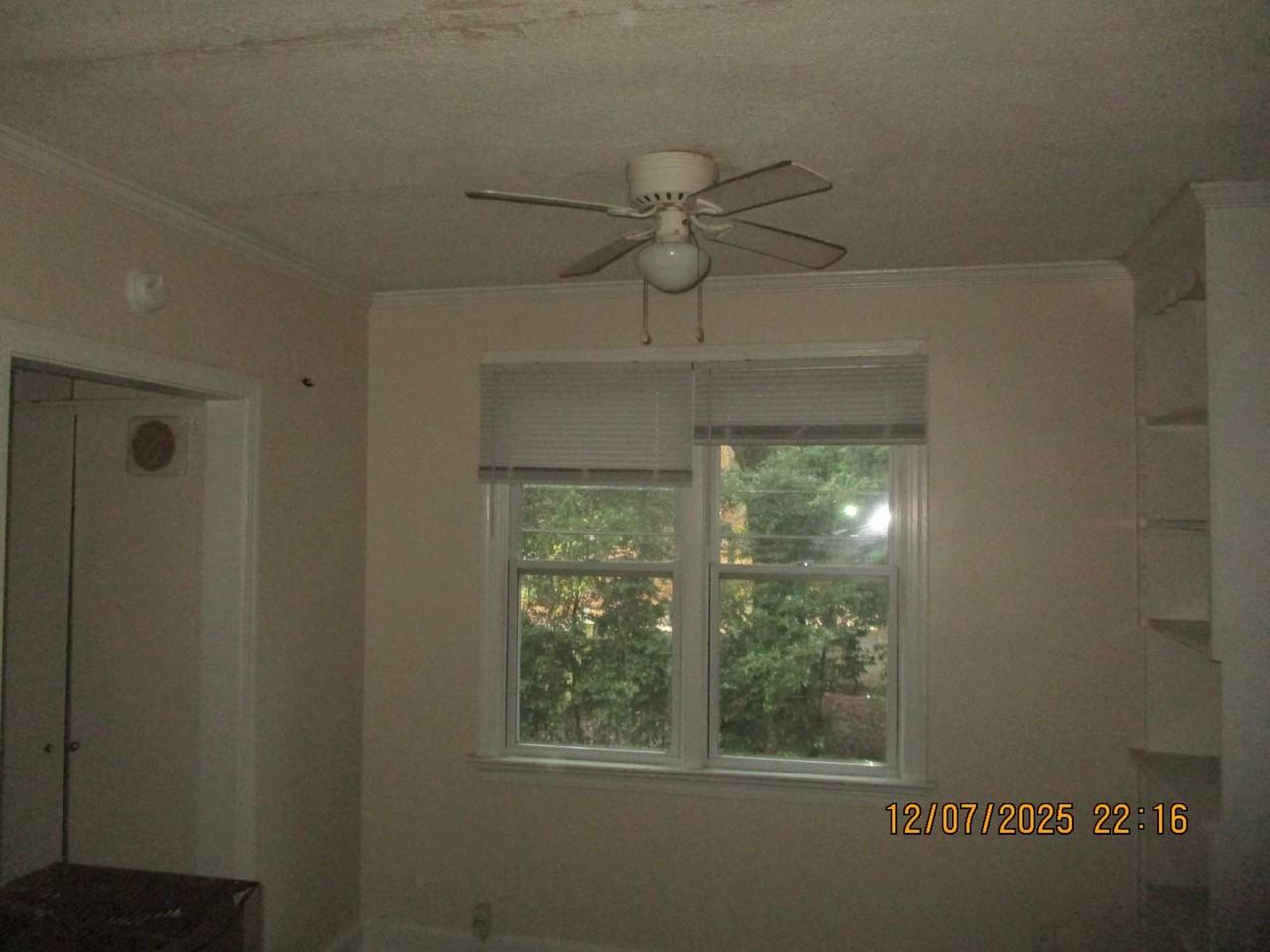 1415 North Davis Street - Photo 6 of 11