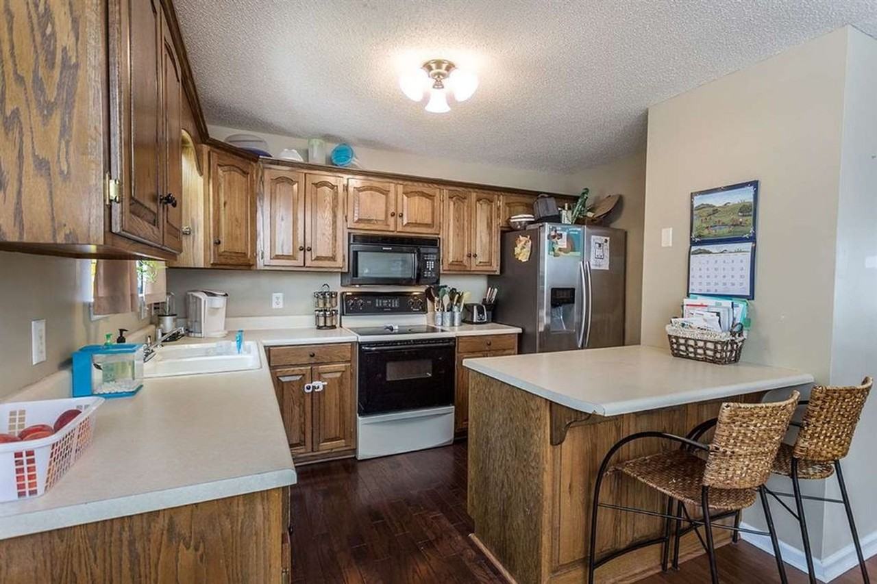 1147 Harvest Glen Drive Northwest - Photo 5 of 13