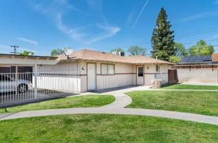 1503-1505 E Ashlan Ave - Photo 1 of 1