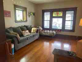 featured image of 32 Belmont Street