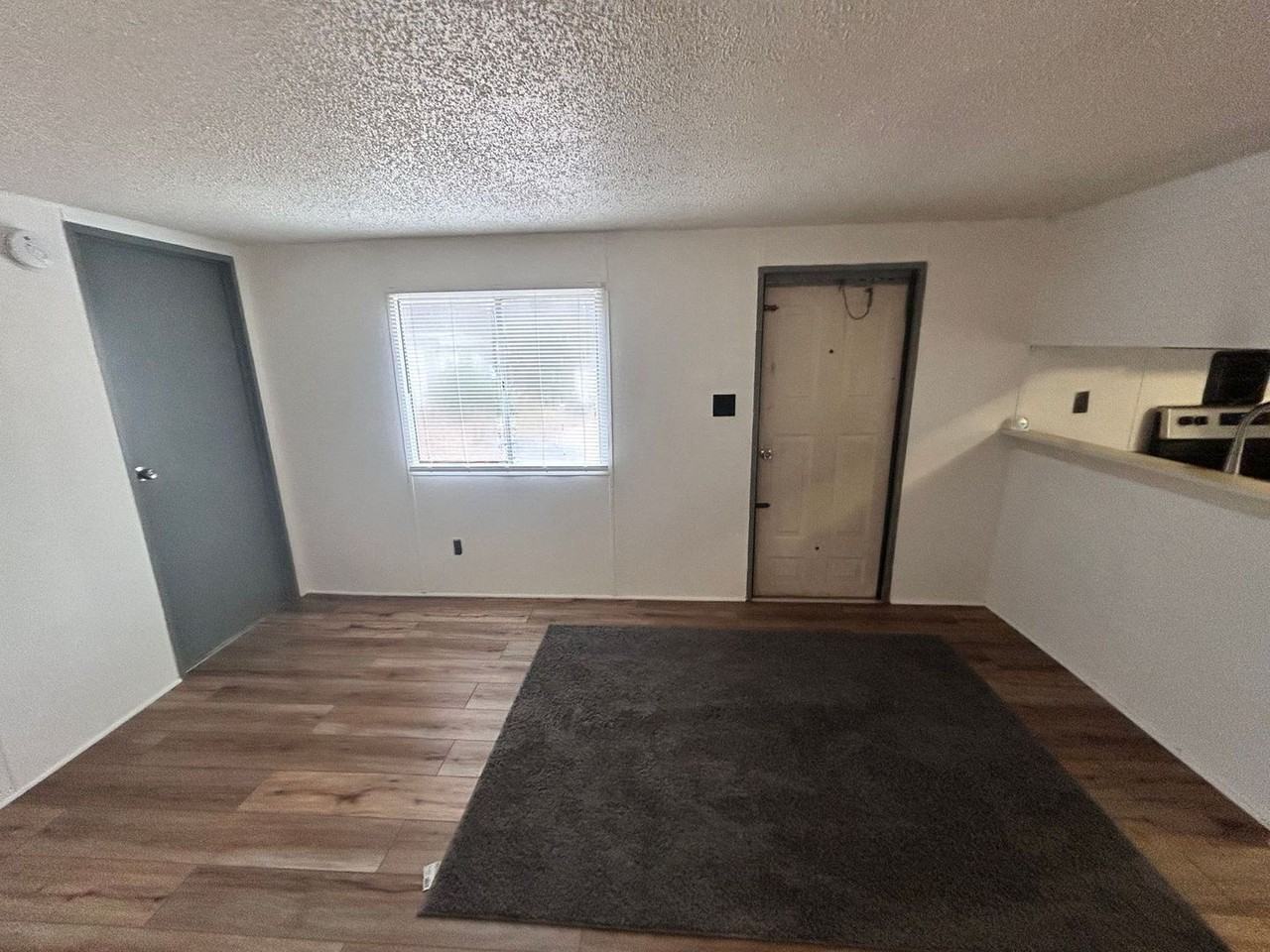 4362 Cureton Ferry Road - Photo 5 of 6