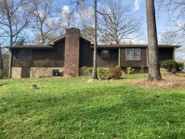 featured image of 5 Parkwood Cir Ne