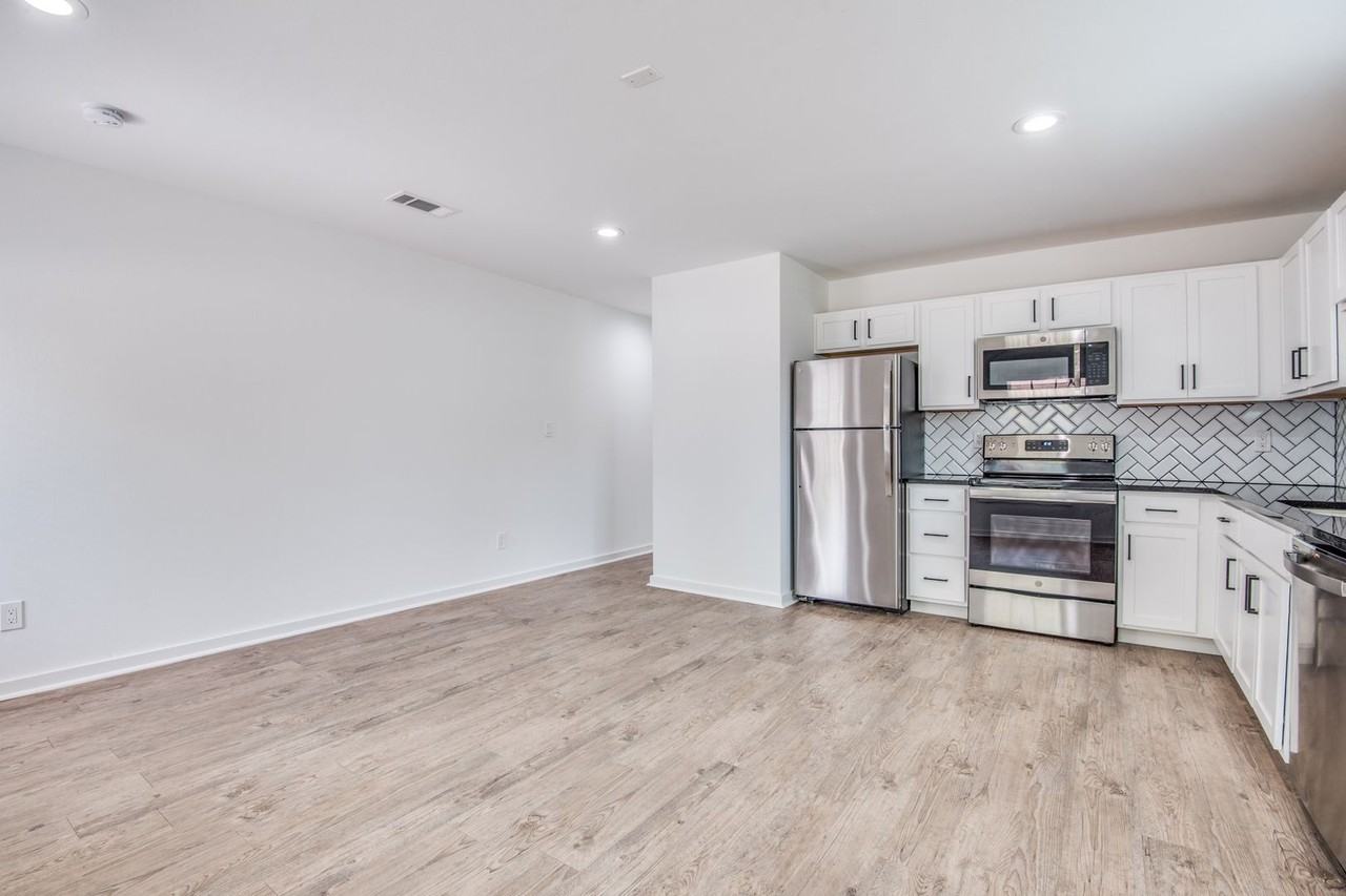 Lansing St - Photo 2 of 12