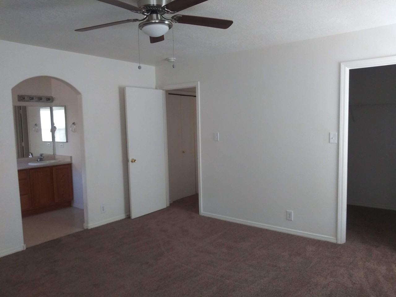 5808 Night Rose Ave Nw - Photo 6 of 17