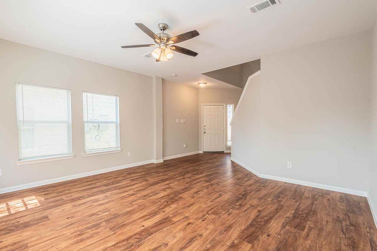 10061 Sharpton Drive - Photo 3 of 18