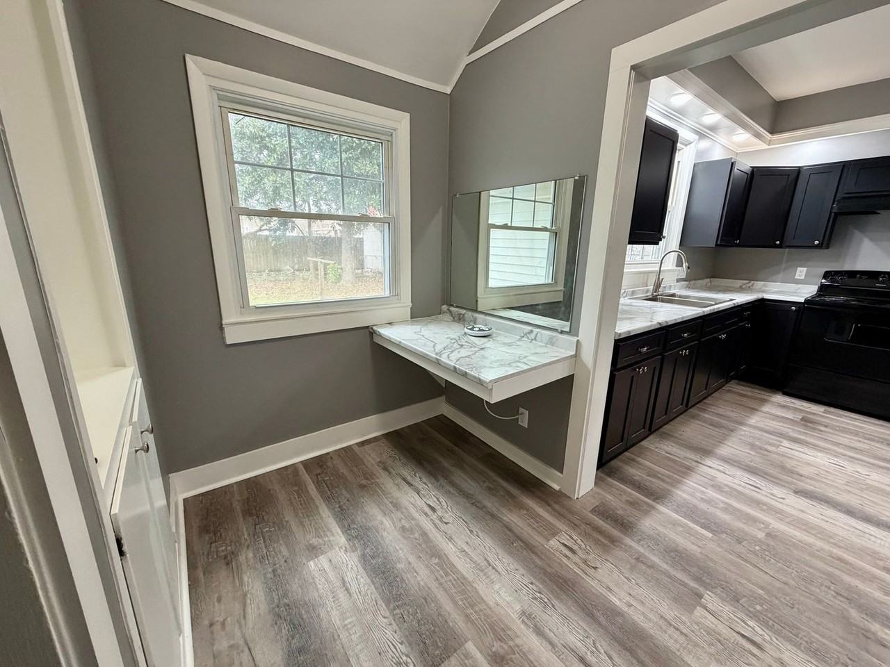 200 Summer St - Photo 6 of 20