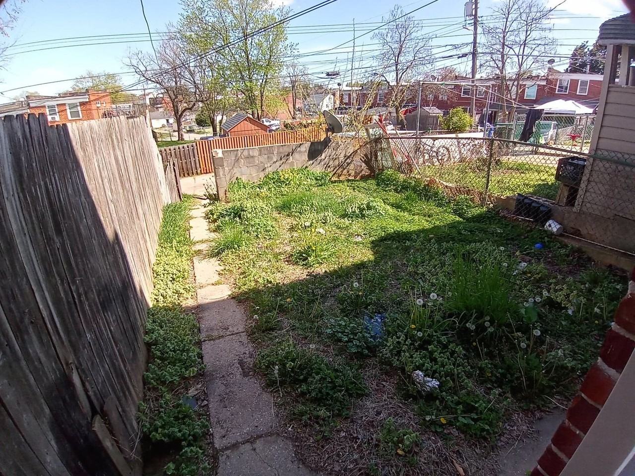 2859 Hollins Ferry Rd - Photo 2 of 26