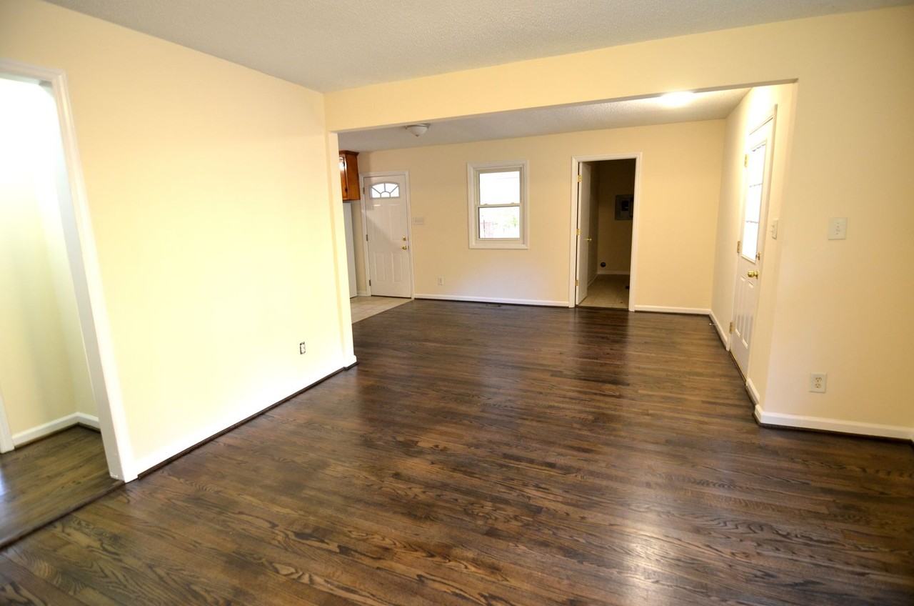 2225 Dimmocks Mill Rd - Photo 5 of 19