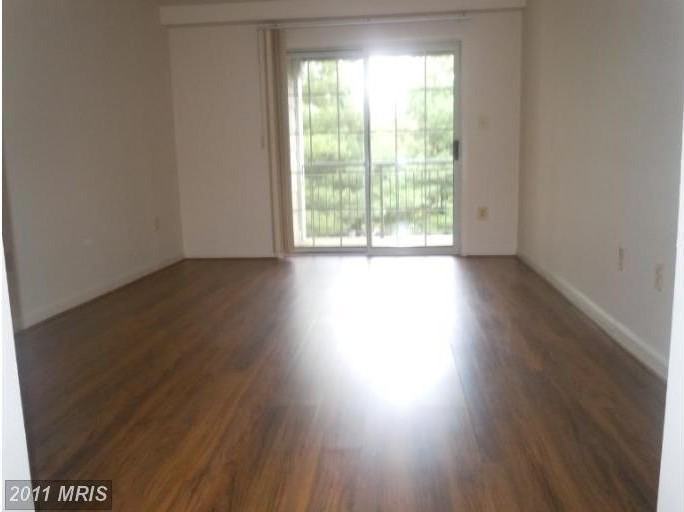 122 Kendrick Pl #24 - Photo 4 of 7